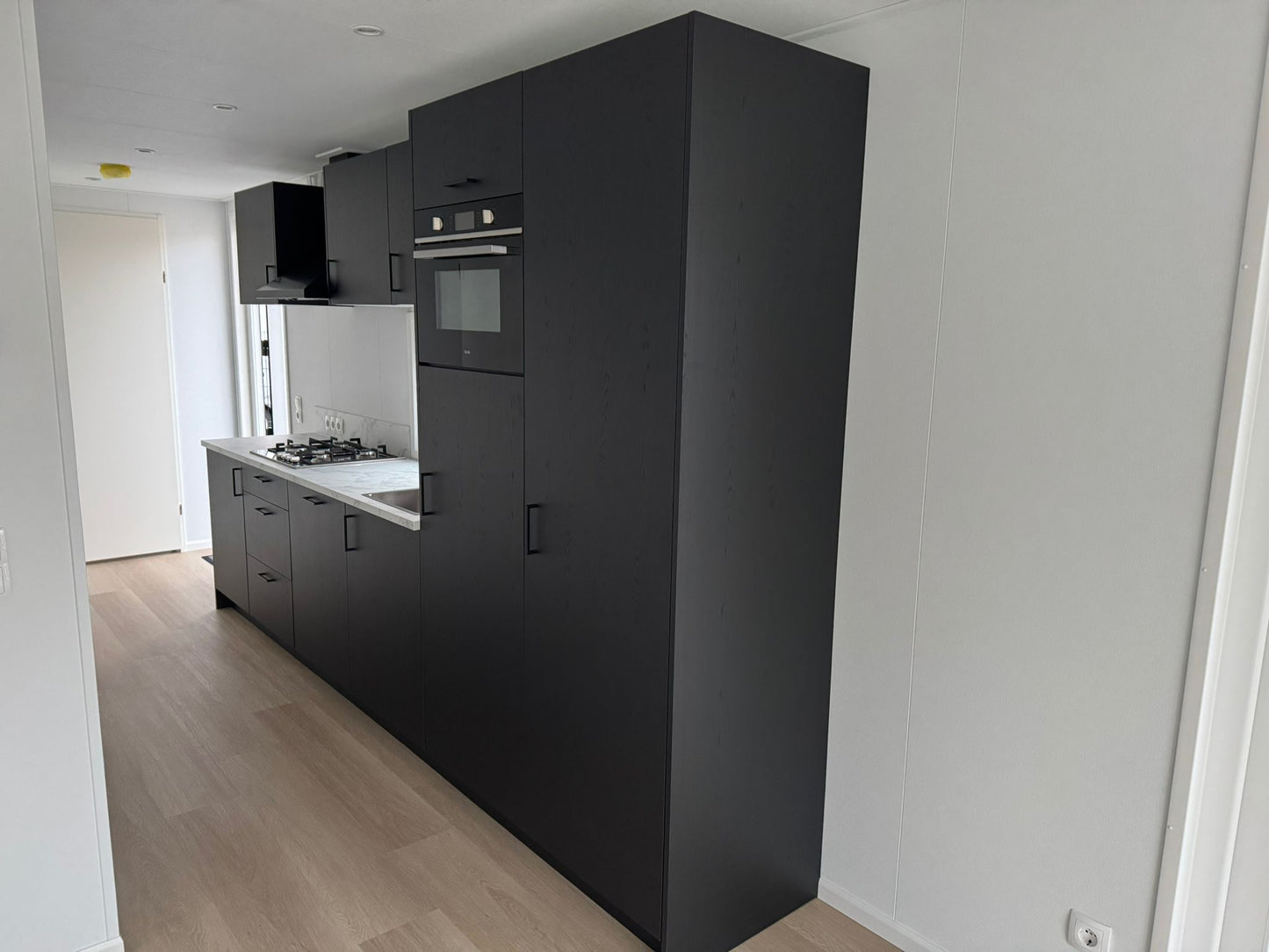 Wartungsfreies Chalet/Pflegeheim 12,00 x 4,00 Meter – 2 Schlafzimmer.