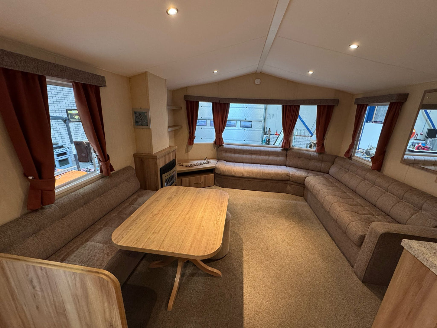 Willerby Rio Gold - 10.50 x 3.70 - 3 slaapkamers Aanbieding!!