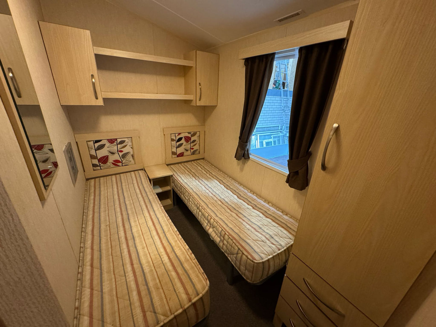 Willerby Rio Gold - 10.50 x 3.70 - 3 slaapkamers Aanbieding!!