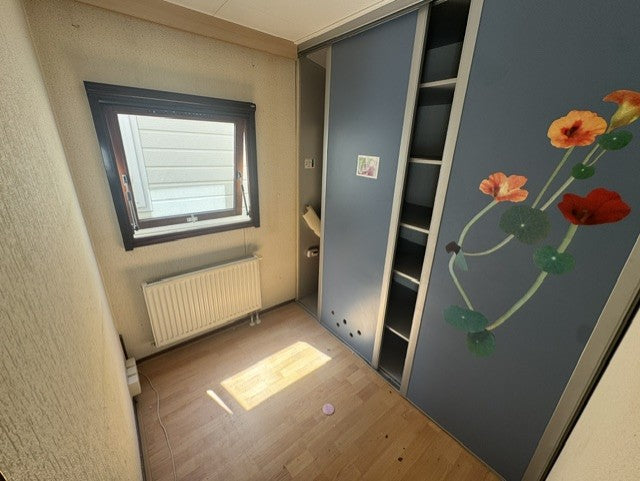 ** Chalet 10 x 3.90 2 slaapkamers 7000,-**