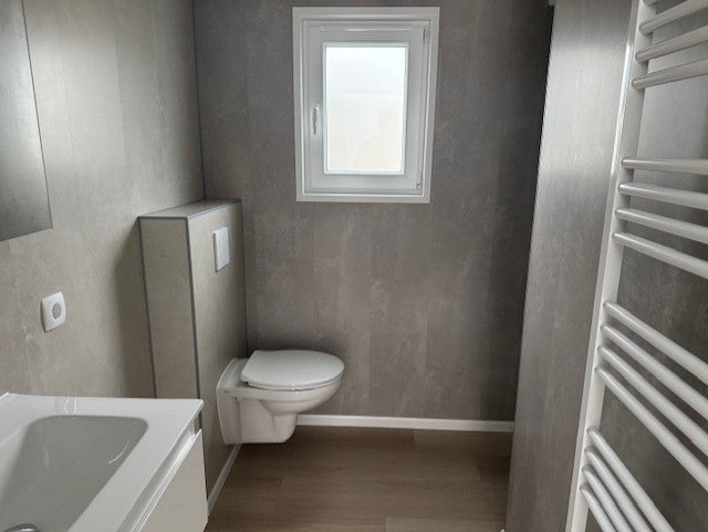 Wartungsfreies Chalet/Pflegeheim 12,00 x 4,00 Meter – 2 Schlafzimmer.