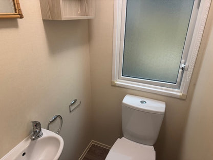 Atlas everglade 11 x 370 3 slaapkamers douche/2x toilet 25.950,- Als nieuw!!