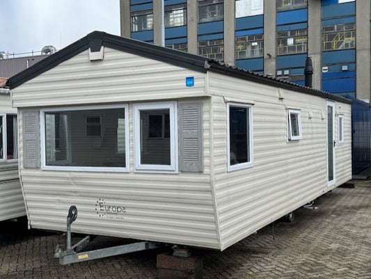 **Stacaravan 9x 3 2 slaapkamers douche/wc inruilprijs: 6500,-**