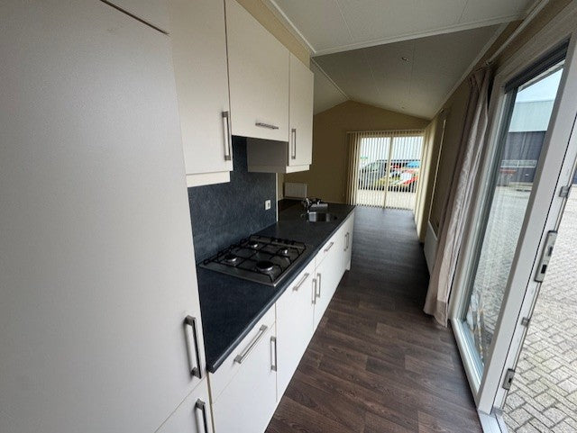 **TOP chalet 12.00 x 4.60 2 slaapkamers spiegelbeeld VERKOCHT**